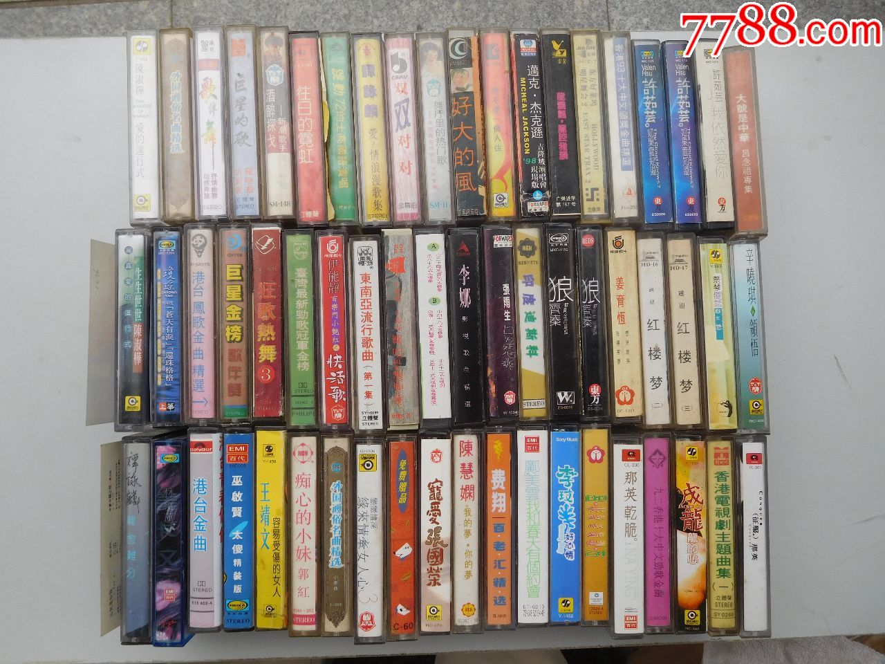 李娜影视歌曲精选 老磁带1盒有歌词详见书影,