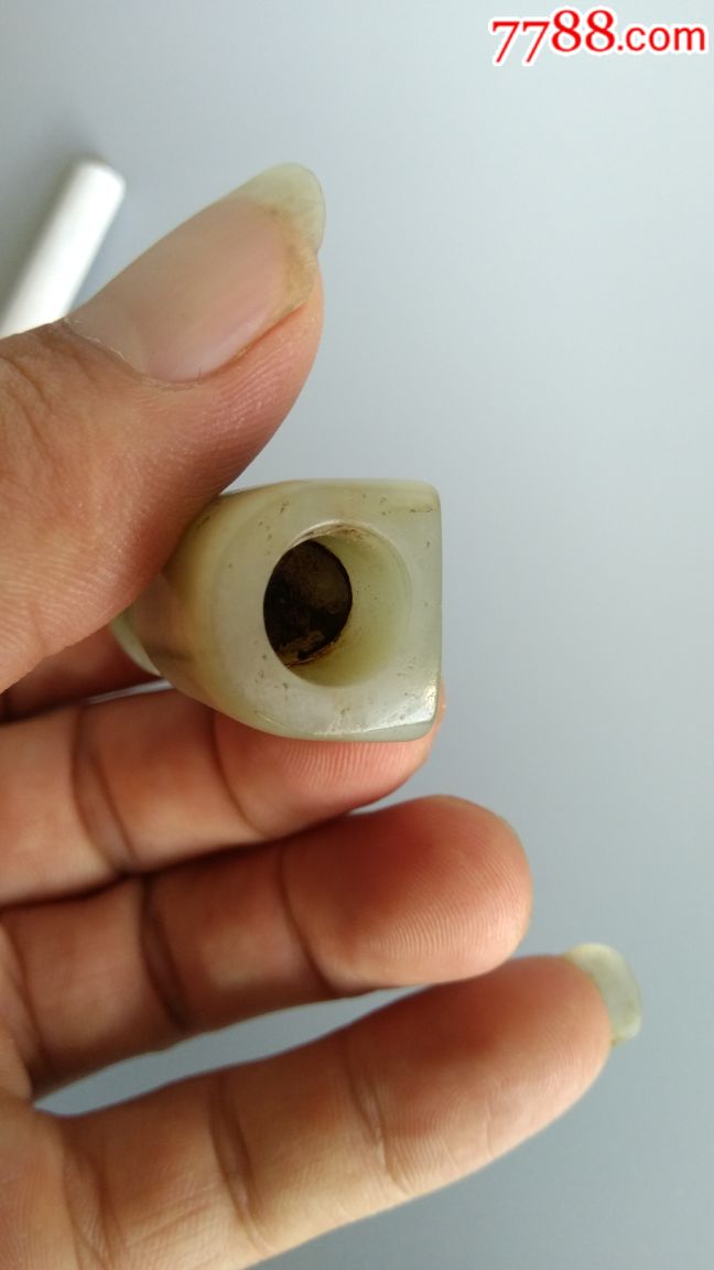 明代和田玉马蹄老烟嘴(一口价)