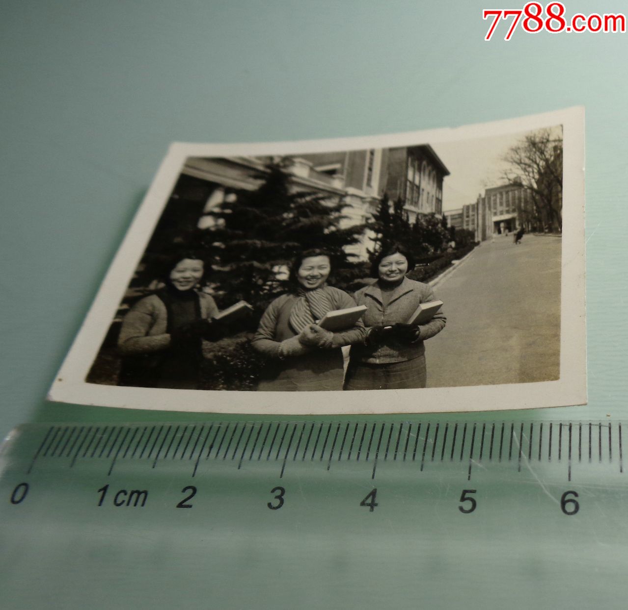 937年上海交大排球队员【柏林奥运会中国队护