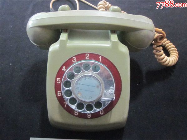 上世纪80年代中国老式拨盘电话台式老电话机民俗老物品.