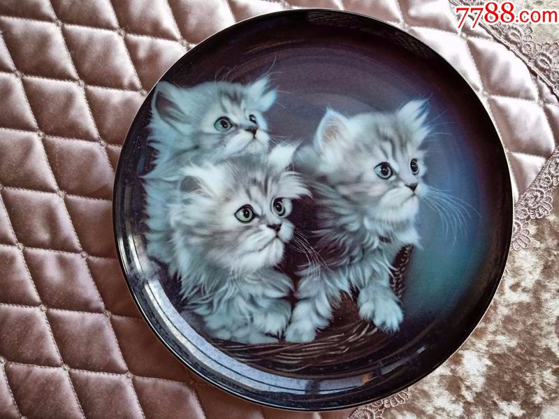唐山陈来存大师作品釉上喷彩画盘《小猫头像》盘子直径约251毫米包