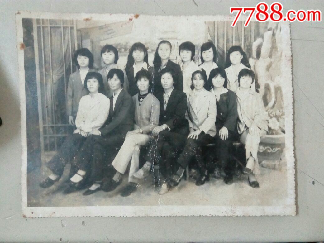 女生合影_老照片_华洋趣味社【7788收藏__中国收藏