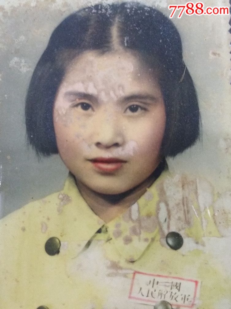 q254一广州女兵老照片