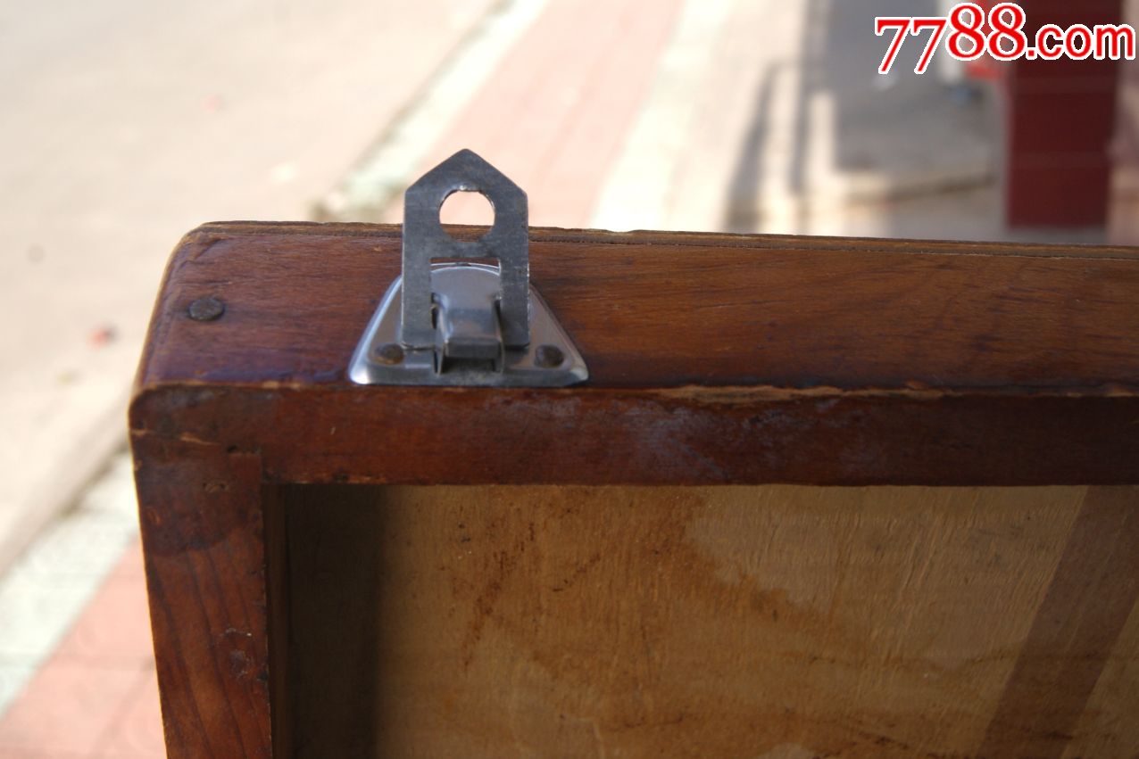 YB-160标准压力表--沈阳市热力仪表厂木盒子