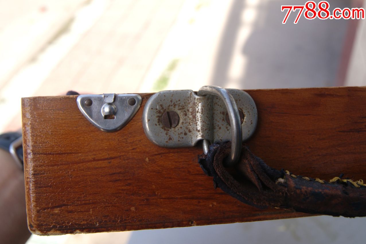 YB-160标准压力表--沈阳市热力仪表厂木盒子