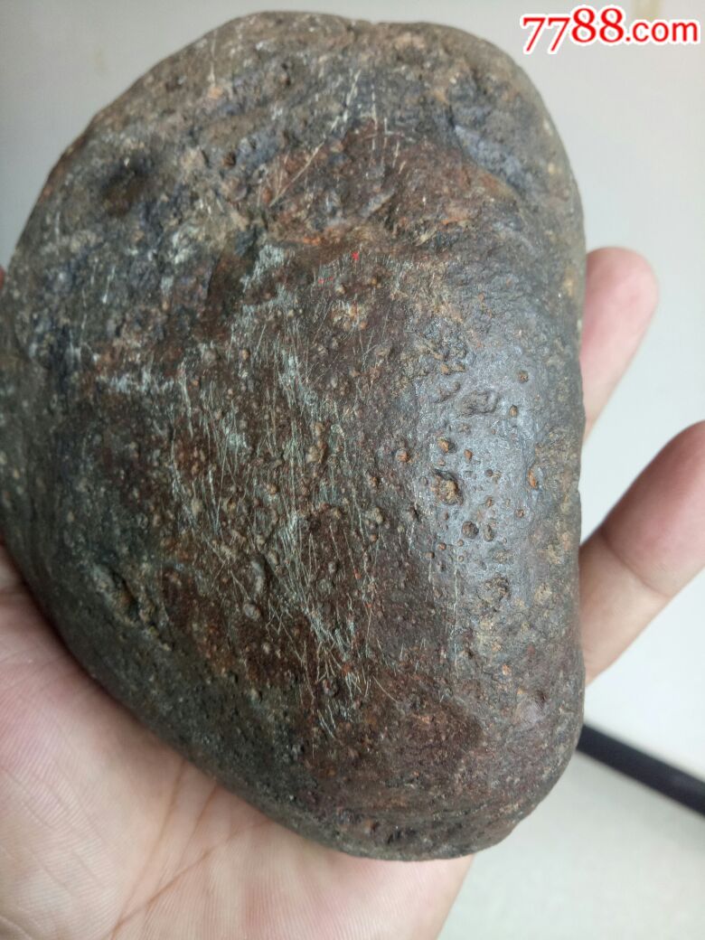 月亮石铁陨石(无磁)