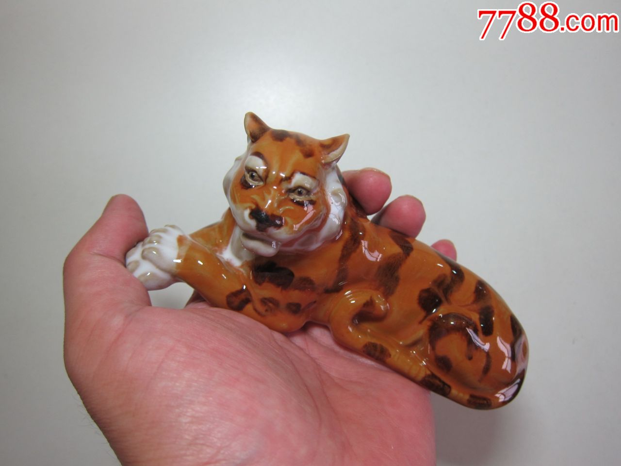 老虎摆件