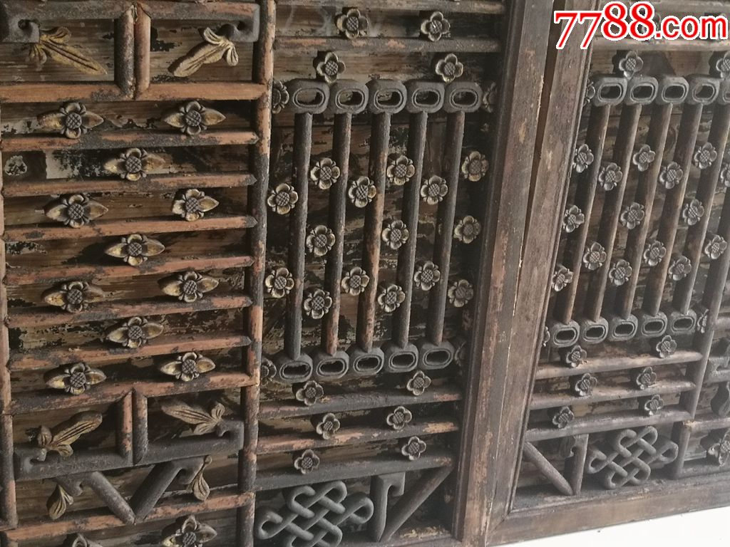工艺漂亮清代花窗一对