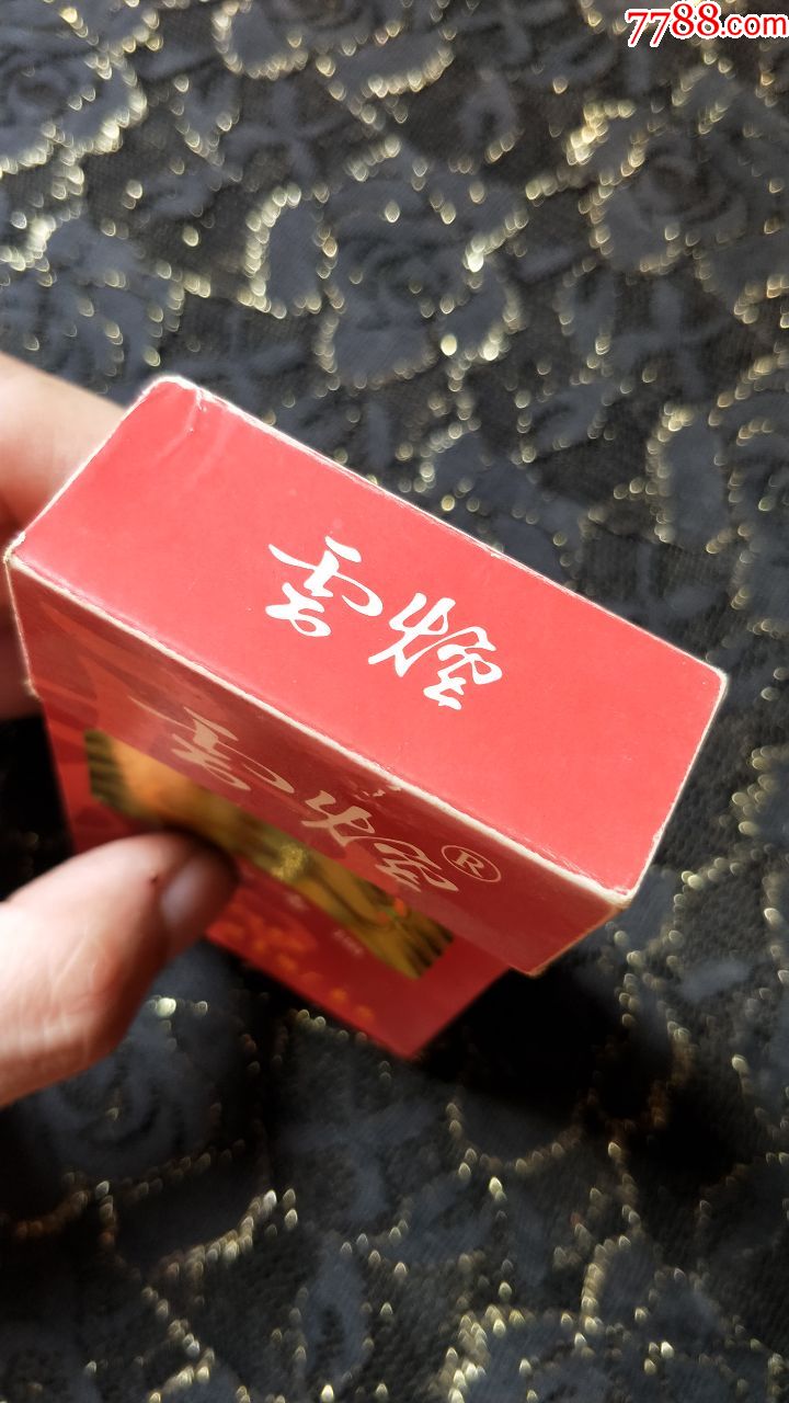 云南昆明卷烟厂/云烟3d烟标盒/焦油17小警句