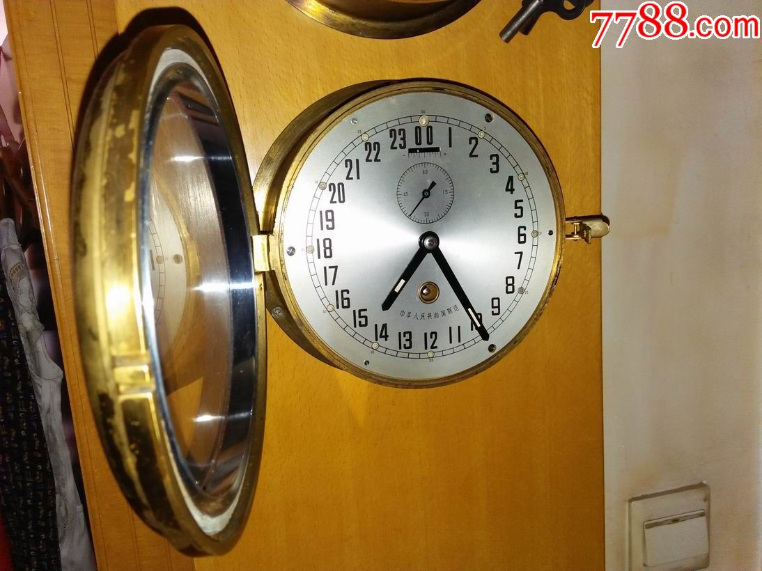 顶级国产特种军表——108二十四小时制潜艇钟