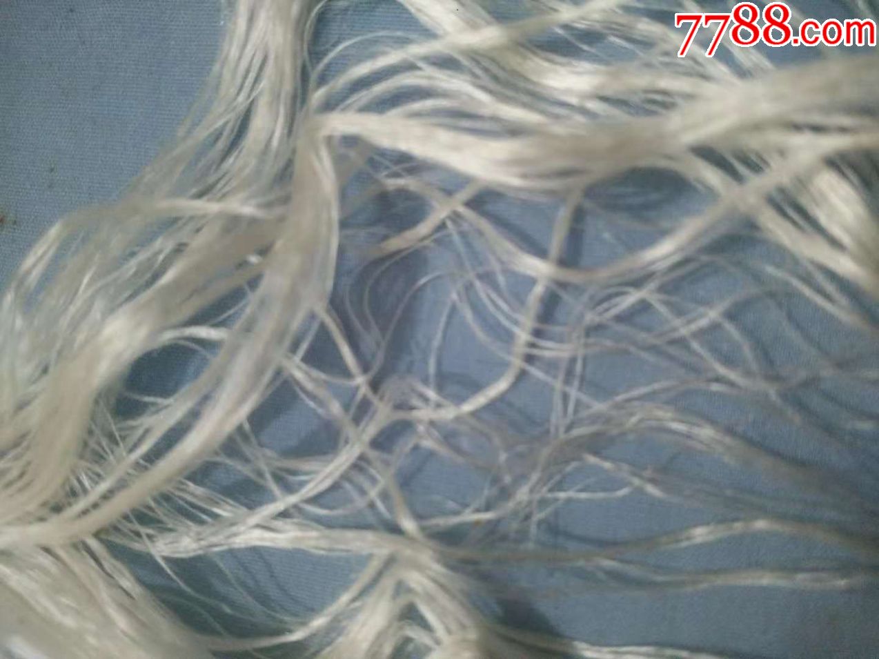 (箱5)清代蚕丝线一捆,