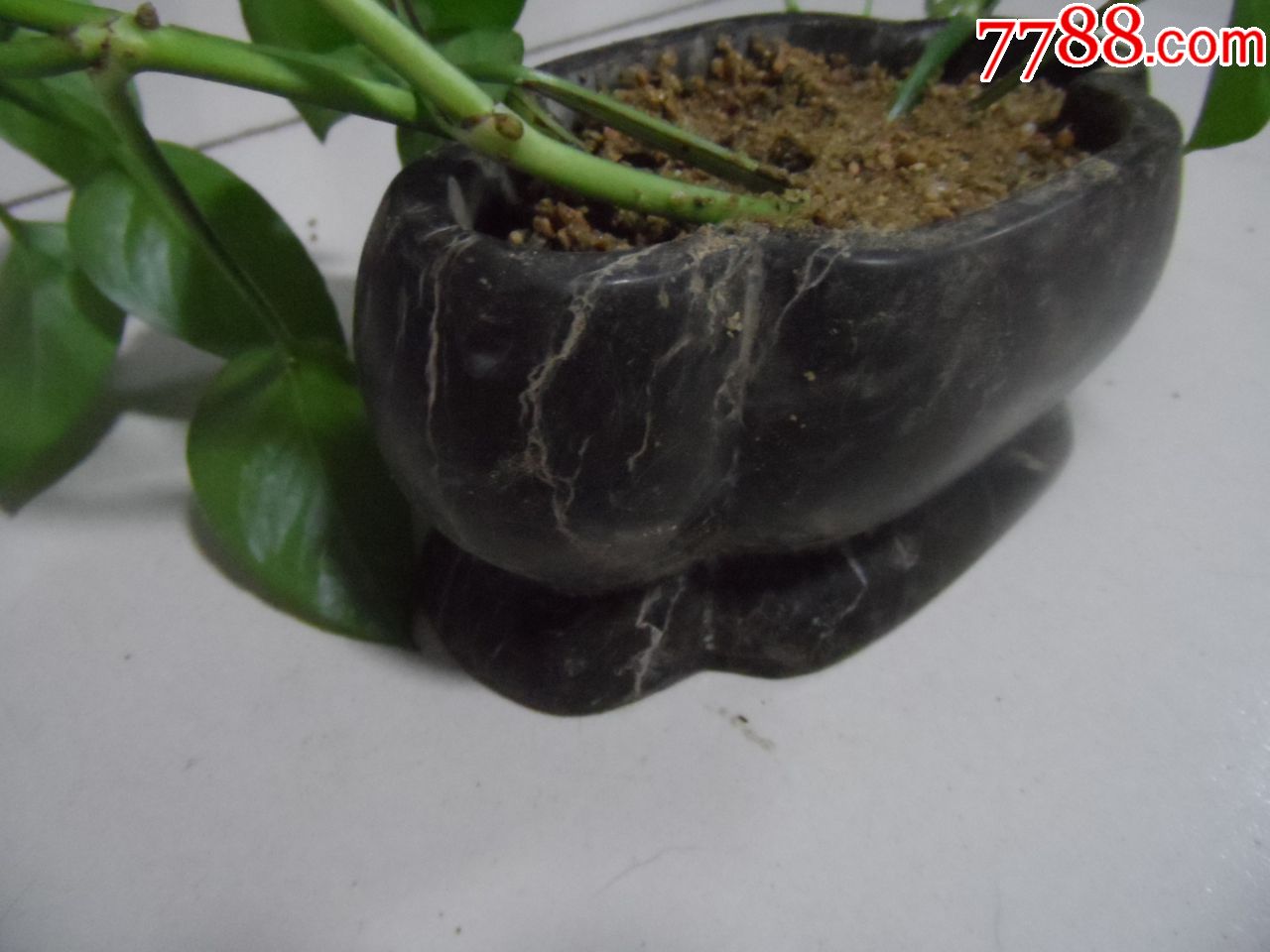 灵璧石花盆