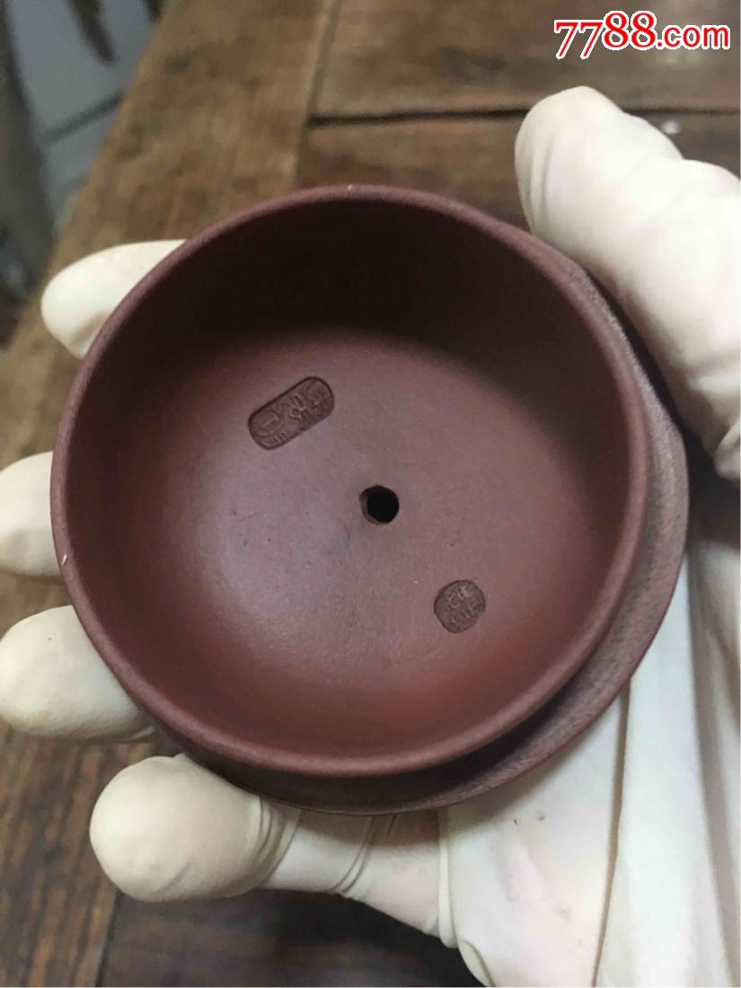 级助理工艺美术师(钱陶峰制)全手工制作的230cc青蛙,荷花和欢紫砂壶
