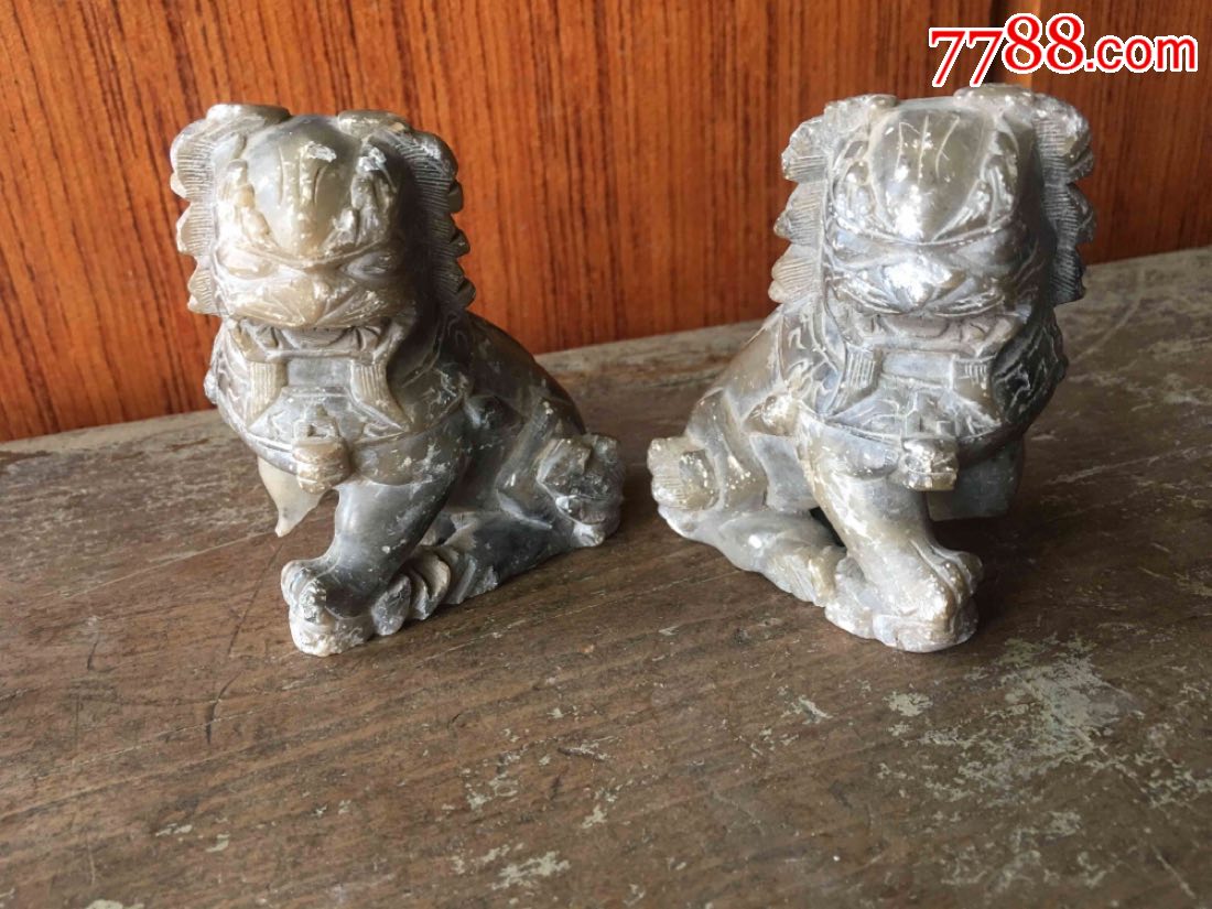 一对民国时期老莱州玉狮子