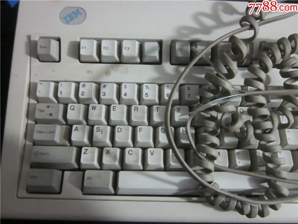 上世纪80-90年代骨灰级老式电脑键盘ibm美国键盘.