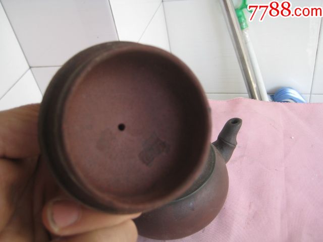造形漂亮的名家潘杏华大师的梅庄紫砂壶