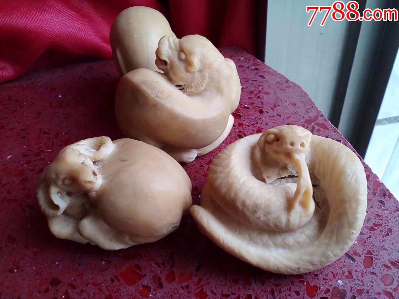 一分钱一分货,天然植物果实象*果,大师纯手工雕刻十二生肖动物