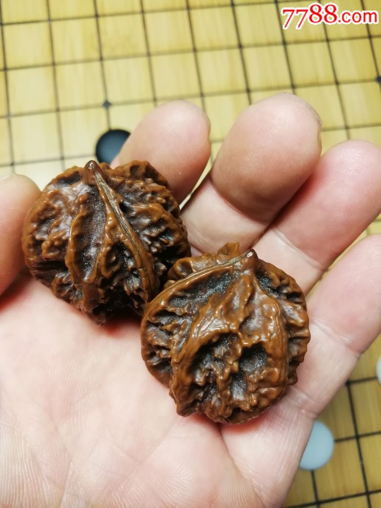 有些年头的秦岭野生灯笼一对-se62613495-文玩核桃