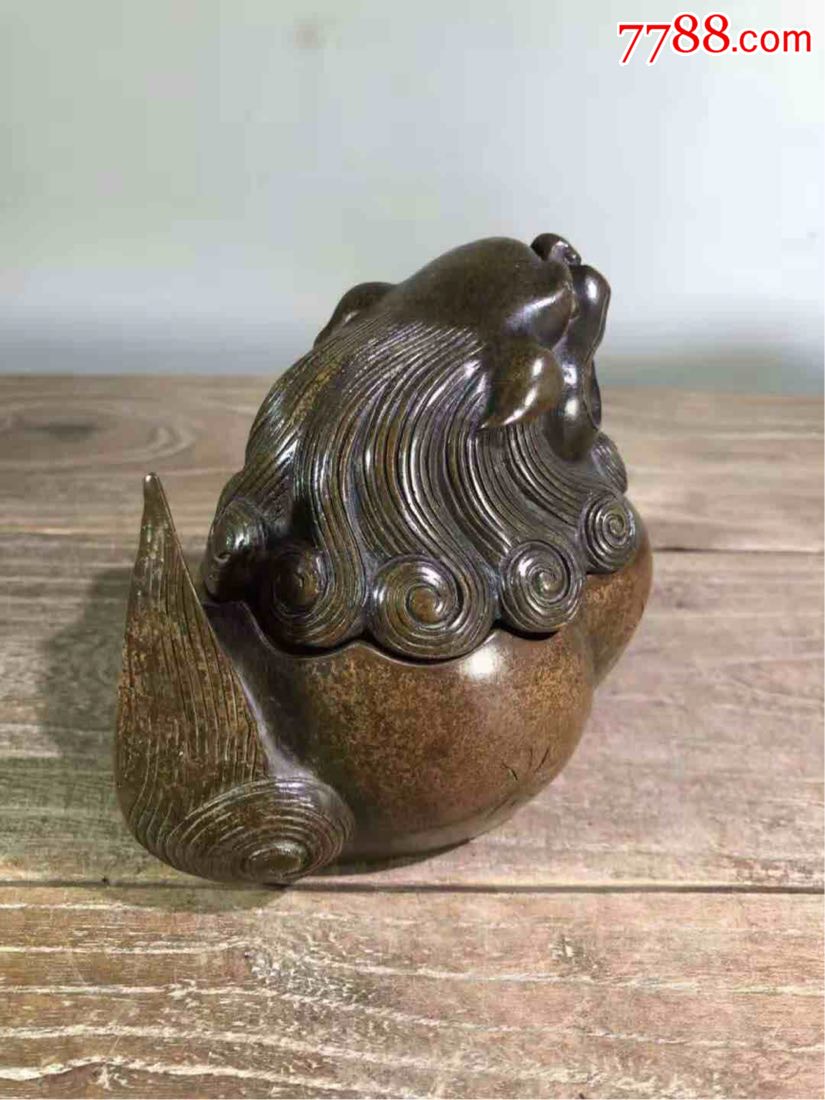 清代一级漂亮铜制雕刻麒麟熏香炉