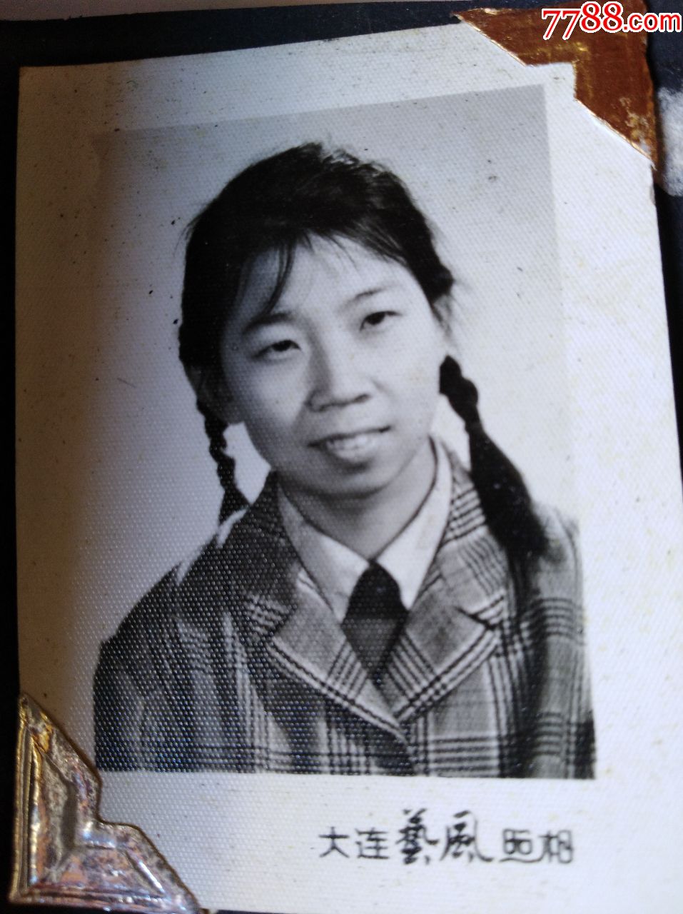 红色凸花影集---主要是70年代美女生活照等49张