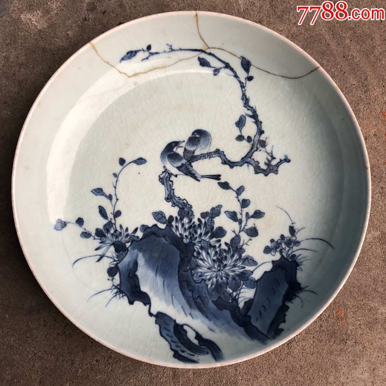 青花盘子