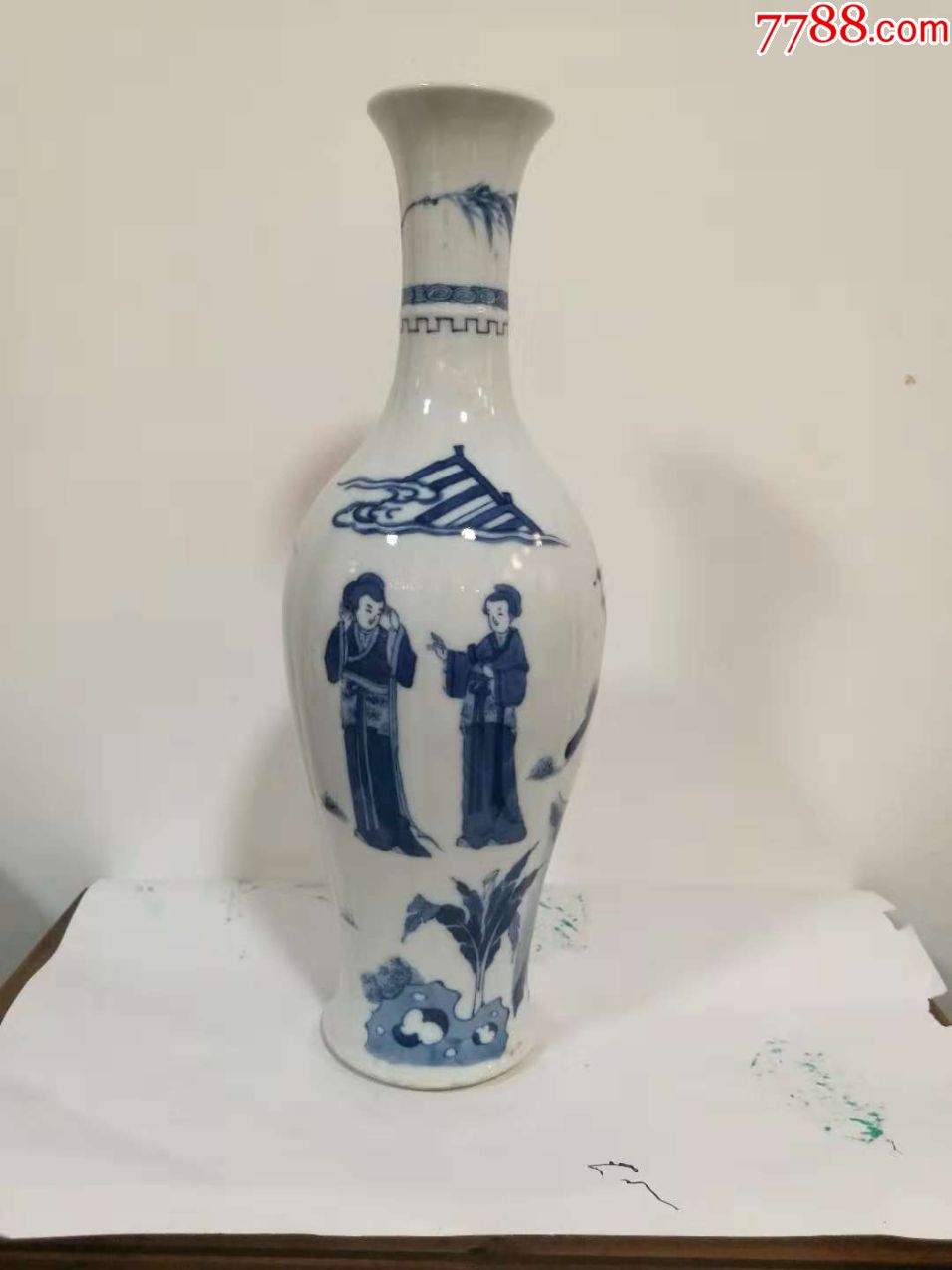 小康青花仕女童子柳叶瓶图片