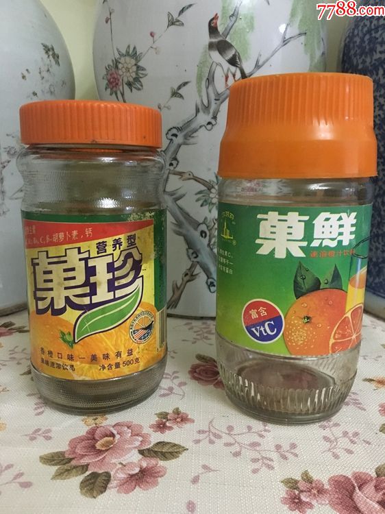 90年代-天津果珍饮料-大楼牌果鲜速溶橙汁饮料标及玻璃瓶