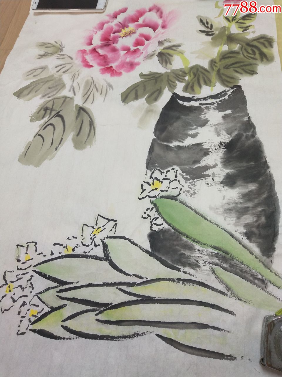 牡丹花瓶图