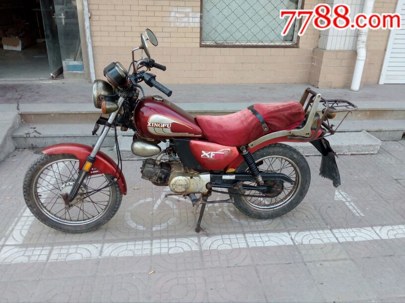 九六年上海产幸福90摩托车