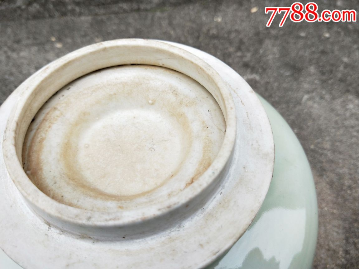 精品678青釉瓜棱形茶叶罐