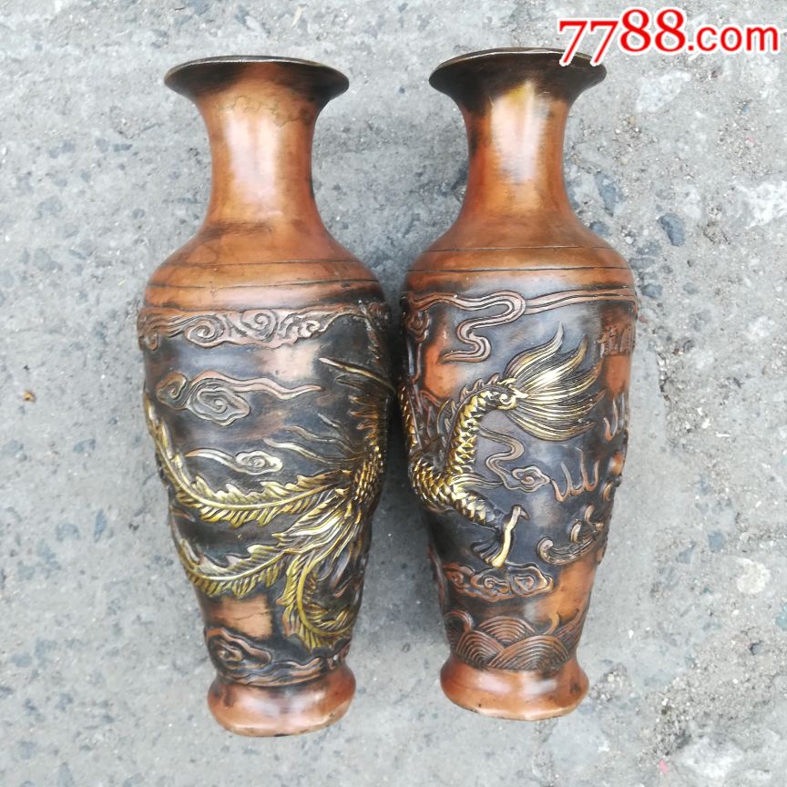 现代工艺品--大型老铜器花瓶龙凤图案浮雕高20厘米一对的价格