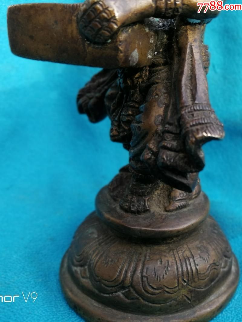 清代铜象型佛像手持法器藏传佛教用不知什么佛菩萨2