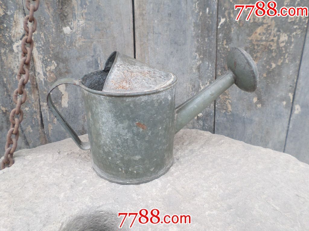 民俗手工老金属制品影视剧道具老铁器马口铁器皿浇花洒水壶铁皮壶
