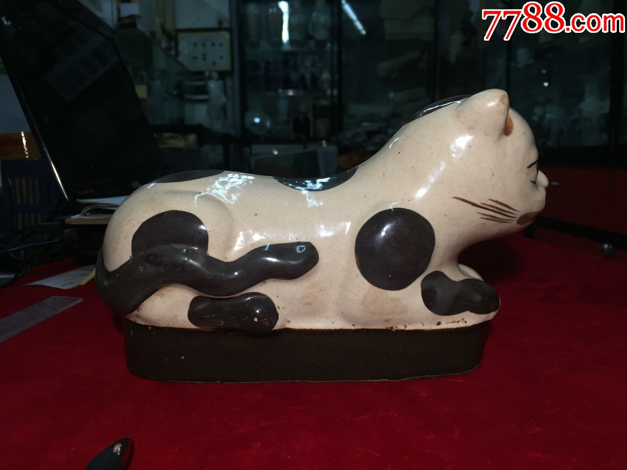 清末民初磁州窑白底黑釉花猫瓷枕,品相完好