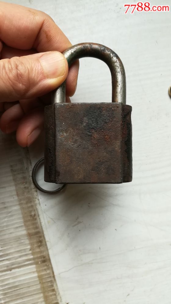 双胆弹珠锁(中国广州长江社出品,古董老锁)