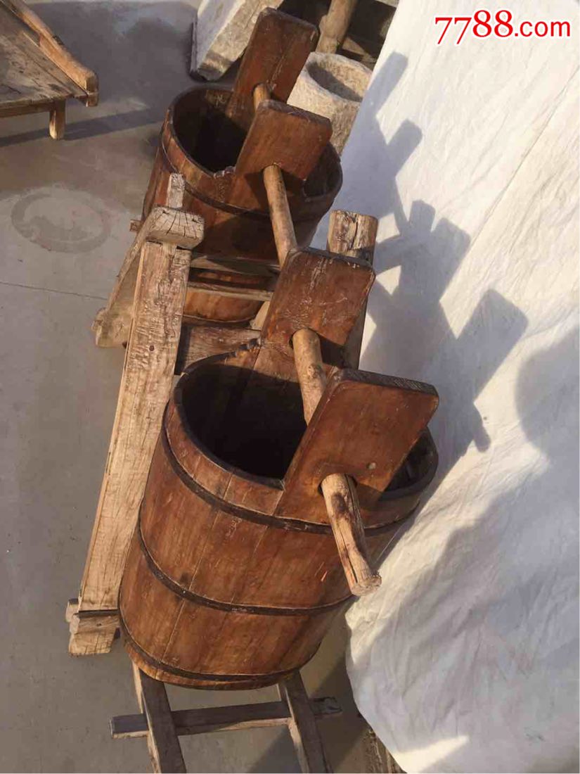 清代马驮子一套完整无损.柏桶._价格1680.