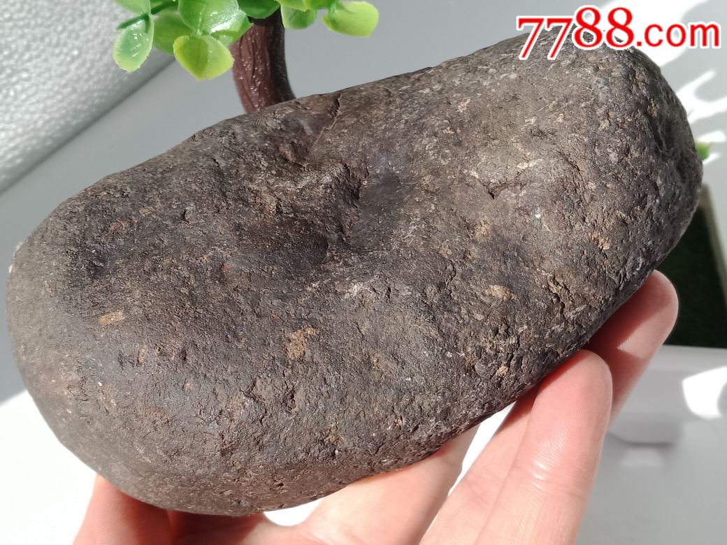 石英陨石(弱磁)