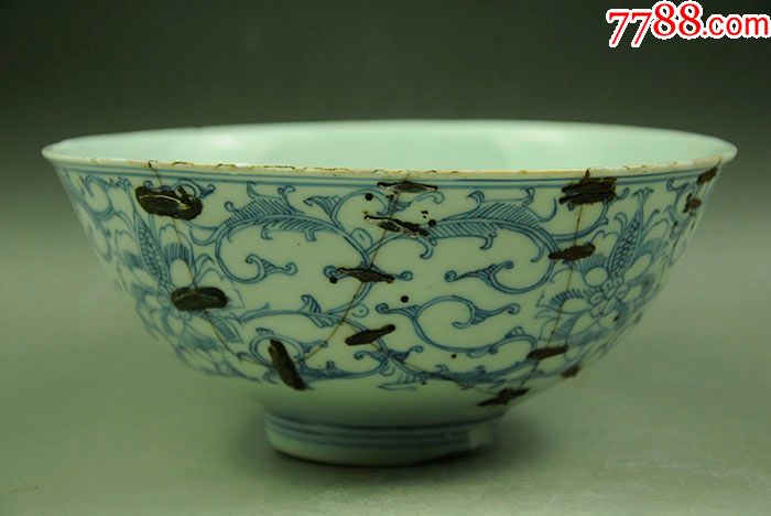 清代青花瓷缠枝莲纹花卉碗锔瓷景德镇老瓷器古玩陈设摆件包老藏品