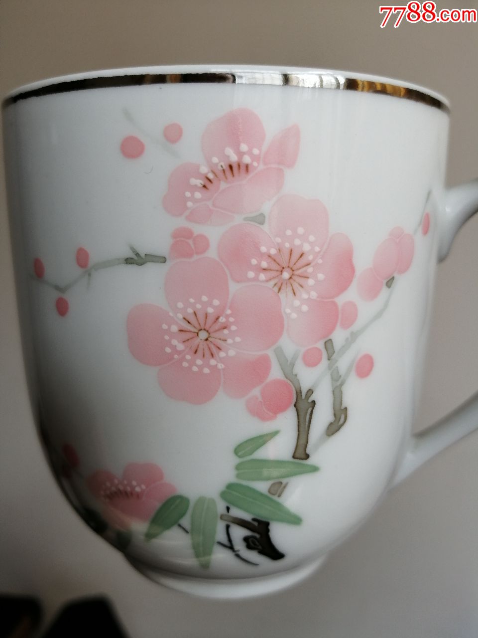 湖南醴陵釉下彩梅花杯子