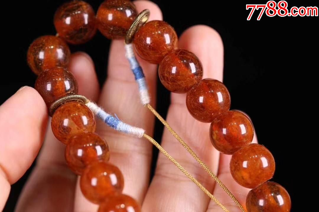 清宫廷风格,老琥珀朝珠