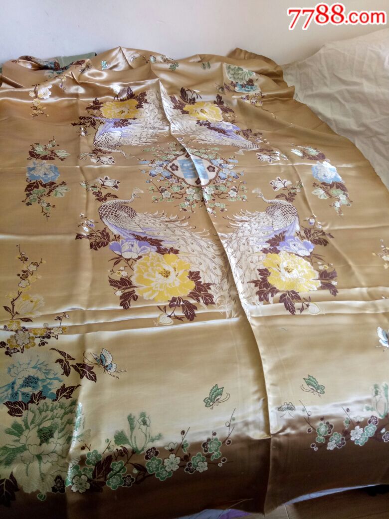 真丝缎被面(2个连在一起的)