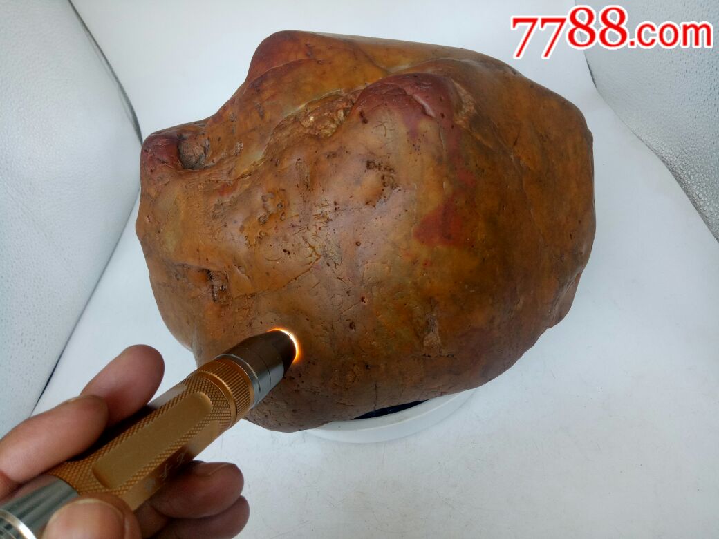 月亮黄金玉化陨石(透红光,透黄光)