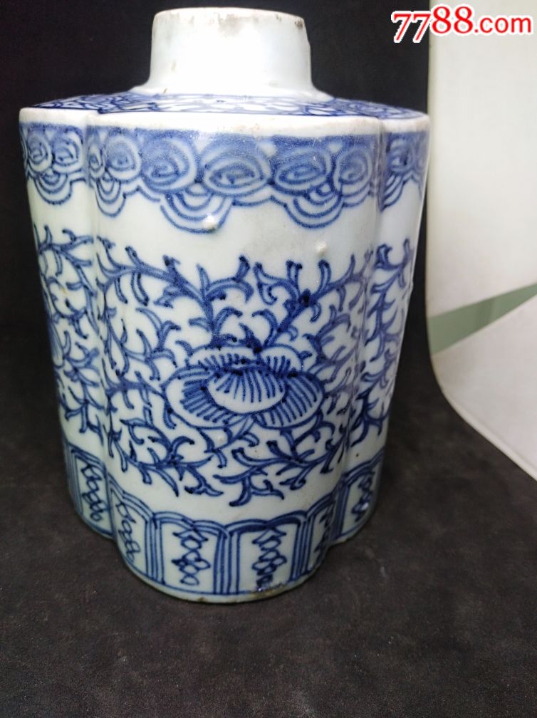 清代青花花卉瓷器茶叶罐真品收藏图片