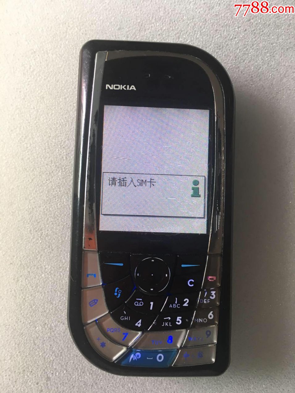 诺基亚7610黑金配色