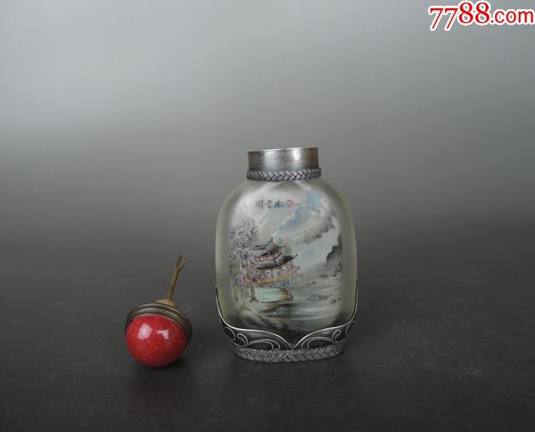 清代叶仲三内画包银老鼻烟壶图片