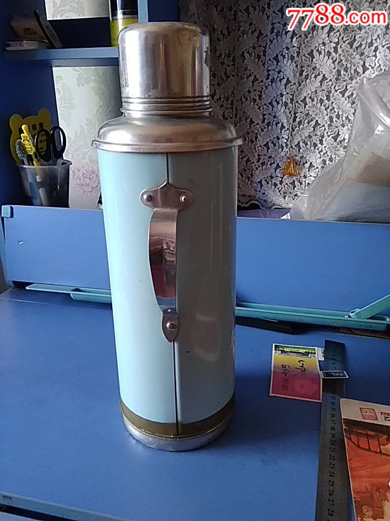 怀旧友谊老暖瓶(鹿牌)