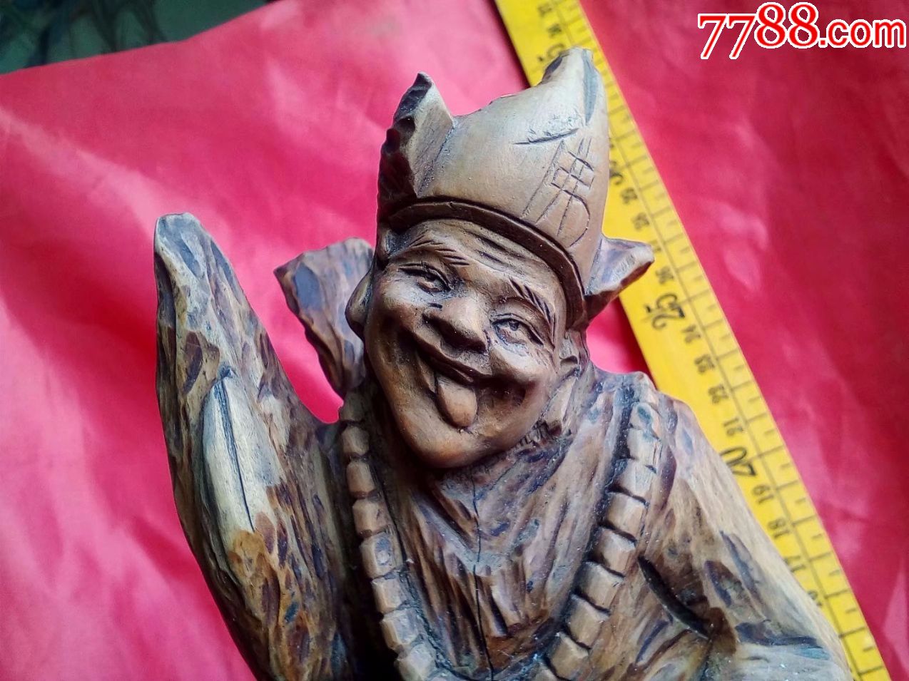 八十年代,黄杨木,纯手工雕刻人物济公雕像摆件,有人喜欢济公