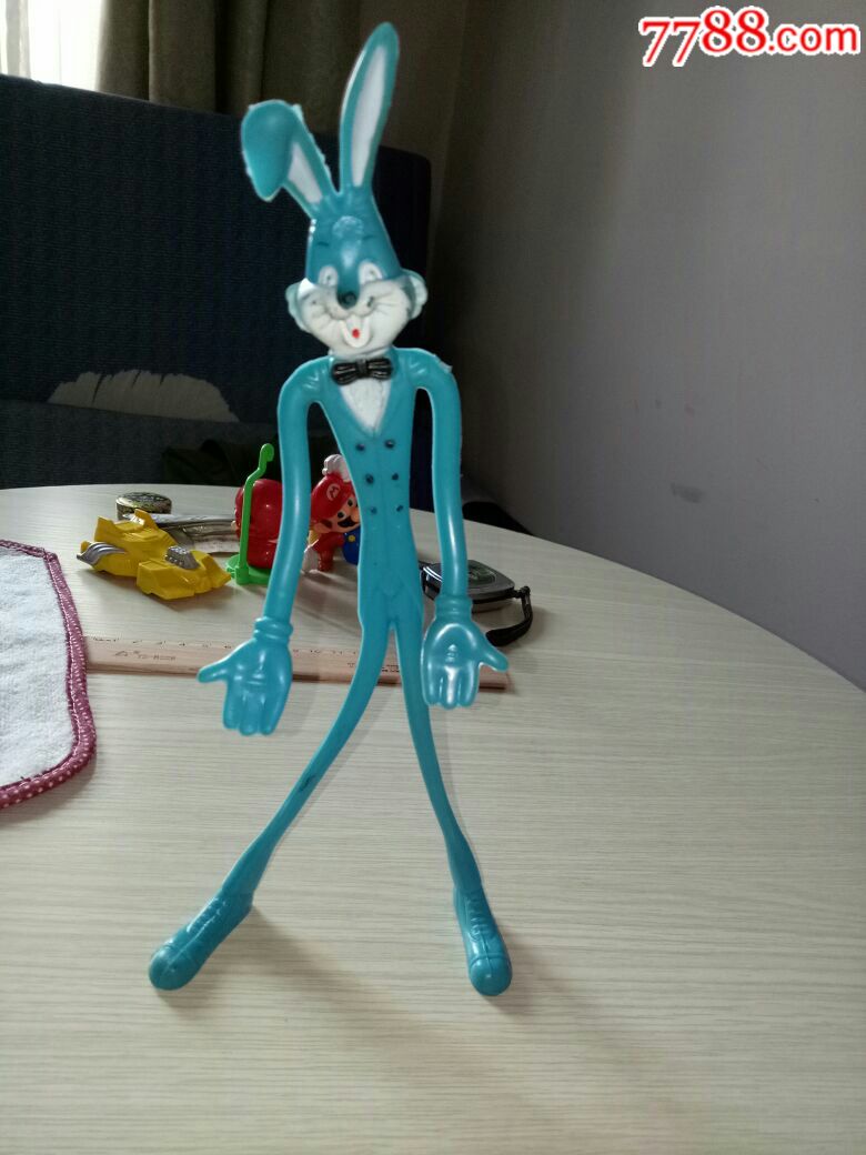 橡胶玩具兔子(可站立,可变形)