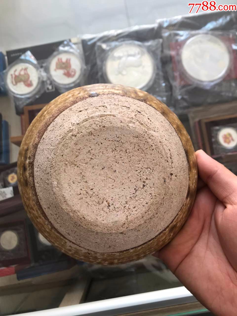 唐代寿州窑黄釉碗