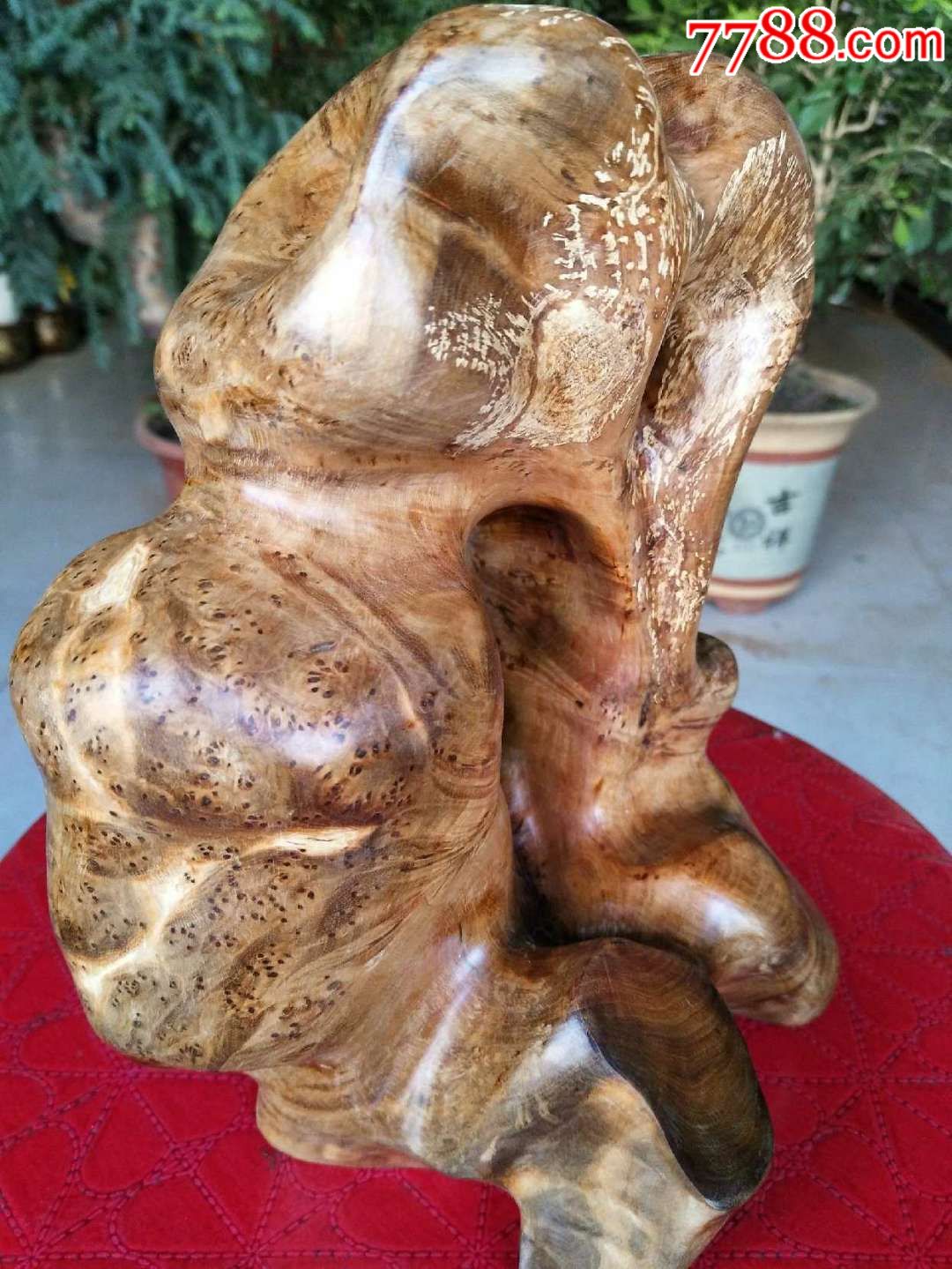 麻梨疙瘩假山摆件.